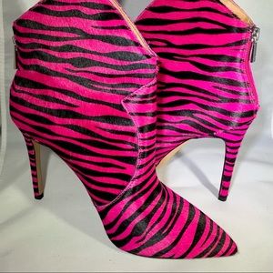 NWT JS Cow Hair High Heel Booties
